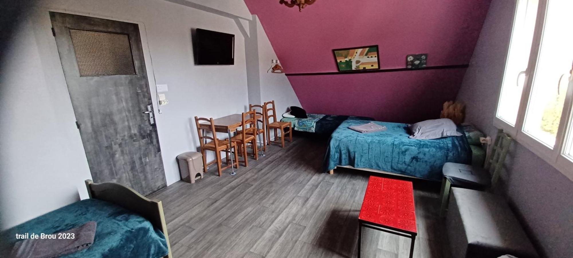 Les 3 chambres de LYLY situées a Brou Exterior foto